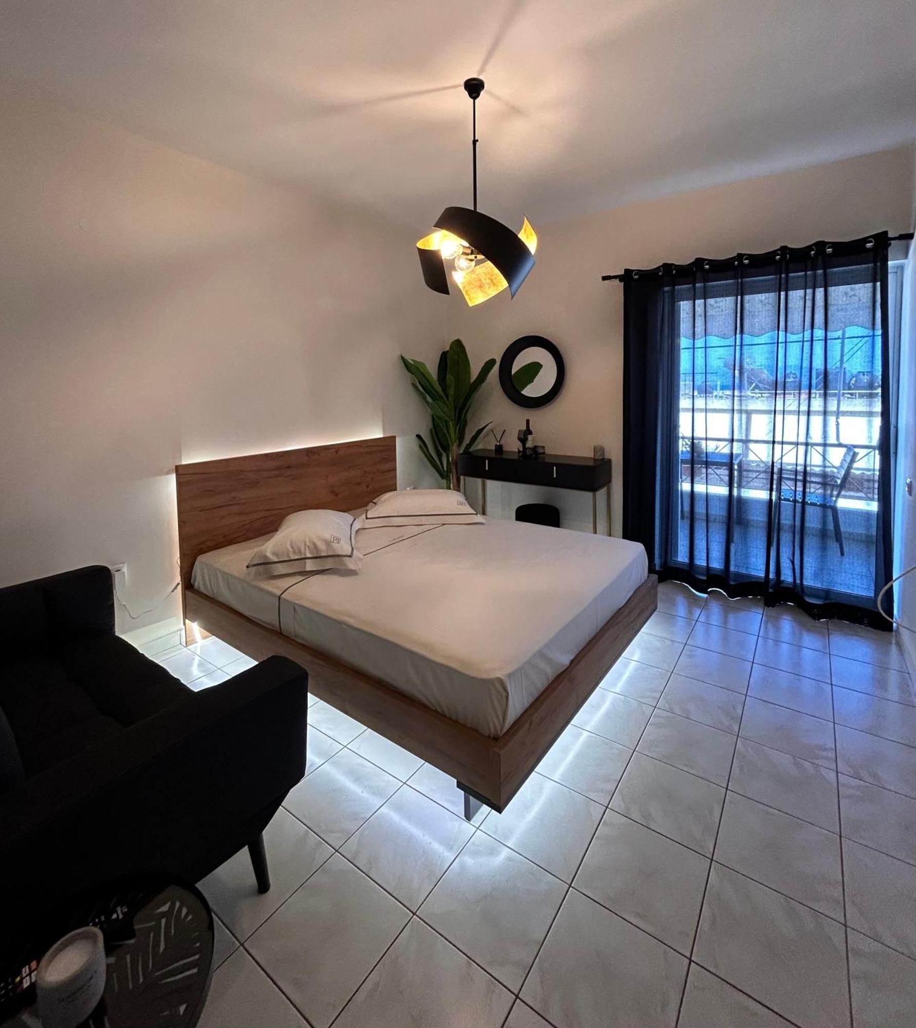 Islet View Apartment Tolo Exterior photo